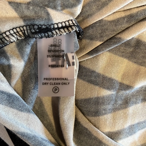 Calvin Klein dress - Picture 6 of 6